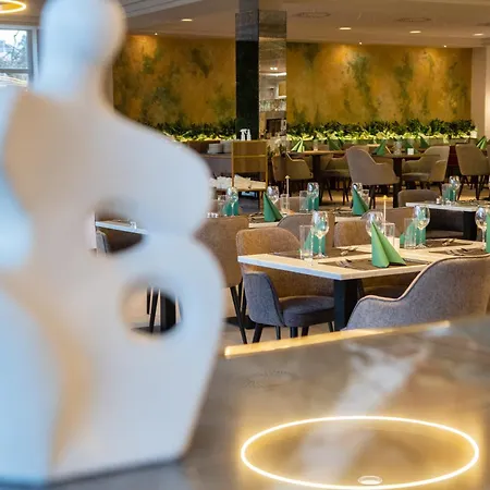 Hotel Azur Premium-3